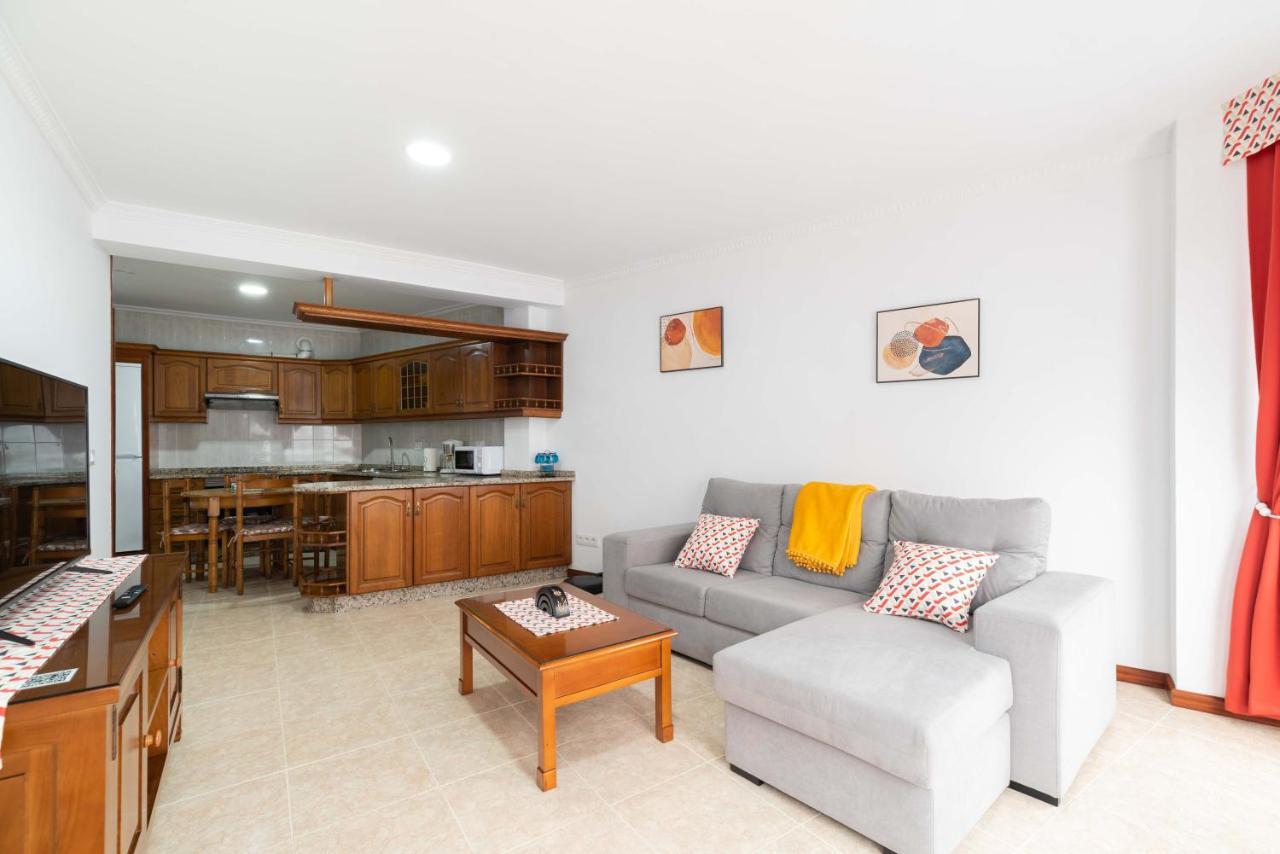 Apartamento Espacioso Cerca De La Playa Con Aire Acondicionado Apartment Moaña Екстериор снимка